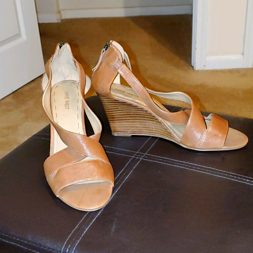 Nine West Wedge sandals
